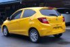 Honda Brio Satya E CVT 2023 Kuning 5