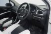Suzuki SX4 S-Cross MT 2017 Putih 8