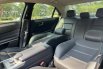 Mercedes-Benz E-Class E 200 At 2016 Hitam 9