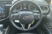 Toyota Camry V 2020 15