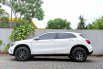 Bismillahirrohmanirrohim
Mercy GLA-200 Urban - 2016 
Low Odo - Good Condition 7