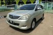 Promo Toyota Kijang Innova V MT 2010 murah , Service Record 2