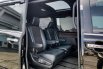 Toyota Voxy 2.0 A/T 2018 Hitam 5