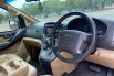 Hyundai H-1 Royale Diesel at 2018 Coklat 9