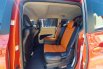 Toyota Sienta Q CVT Orange sliding door 2016 3