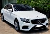 Lokasi jakarta Mercedes-Benz E-Class E 300 2018 Putih km 18 ribuan sunroof cash kredit proses bisa 1