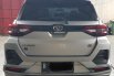 Toyota Raize 1.0 GR Sport A/T ( Matic ) 2021/ 2022 Silver Km 13rban Mulus Gress Siap Pakai 2