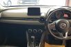 Mazda 2 R A/T ( Matic ) 2016 Putih Mulus Siap Pakai Good Condition 4