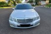 Mercedes-Benz 300E W124 3.0 Automatic 1
