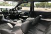 Toyota Veloz Q CVT A/T 2022 Silver 8