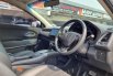 Honda HR-V 1.5L E CVT AT Matic 2017 Putih 10