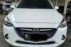 Mazda 2 R Skyactive MT ( Manual ) 2014 Putih New Model Km 134rban Plat Bandung 1