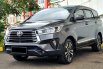 Lokasi jakarta Toyota Kijang Innova V 2021 Abu-abu matic km 13rb dp 75 jt saja 3