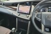 Lokasi jakarta Toyota Kijang Innova V 2021 Abu-abu matic km 13rb dp 75 jt saja 13