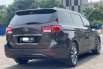 Kia Grand Sedona Ultimate 2017 Coklat 6