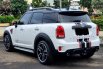 Mini Cooper 2.0L Countryman S (F60) JCW AT 2018 Putih 7