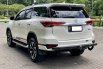 TDP 29jutA aja!! Toyota Fortuner 2.4 VRZ TRD AT 2019 Putih 4
