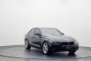 BMW 3 Series Sedan 2019 1