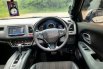 Honda HR-V 1.5 E SUV AT 2016 PUTIH Dp 19,9 Jt No Pol Ganjil 11