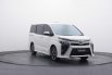 Toyota Voxy 2.0 A/T 2018 Minivan. MOBIL BEKAS BERKUALITAS GARANSI 1 TAHUN 1