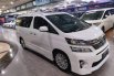 Toyota Vellfire 2012 ZG premium sound  2.4 a/t  istimewa km 60rb antik siap pakai mudik lebaran 3