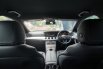 Mercedes-Benz E-Class E 300 SportStyle Avantgarde Line 2019 km 1 ribuan abu cash kredit proses bisa 11