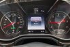 Mercedes-Benz V-Class V 220 2016 Hitam 8