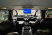 Mercedes-Benz V-Class V 220 2016 Hitam 15