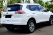 Promo Nissan X-Trail 2.5 AT 2015 Putih murah 6
