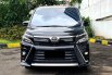 Dp Murah Toyota Voxy 2.0L AT 2019 Hitam 3