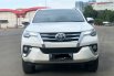 Toyota Fortuner VRZ At Putih 2016 1