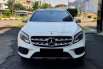 7rban mls mercedes benz mercy gla200 amg line putih 2018 pakai 2019 sunroof cash kredit proses bisa 3