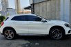 ( SERVICE RECORD ) Mercy GLA200 AMG (X156) CBU Atpm Facelift White On Black Nik 2018 Pakai 2019 4