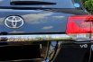 (Low Km)Toyota Land Cruiser 4.5 VX200 VXR Look MBS Dubai VIP 4seat Diesel 2021 Pemakaian 2022 Hitam 10
