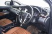 Toyota Kijang Innova 2.4V 2018 Abu-abu 12