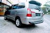 Toyota Kijang Innova E 2015 mulus 3