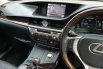 Lexus ES 300h 2013 hitam hybrid sunroof cash kredit proses bisa dibantu 16