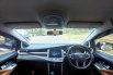 Toyota Kijang Innova V Luxury 2018 Low KM Gresss Siap Pakai 11