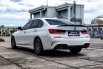 BMW 3 Series 330i 2019 Putih Matic Low KM 3