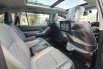 Toyota Kijang Innova Zenix Q Hybrid modelista 2023 putih ready gak perlu indent cash kredit bisa 15