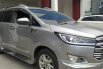 Toyota Kijang Innova V 2016 4