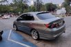 Dijual honda city VTEC AT 2006, nik 2005.
Warna silver stone. 7