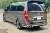 Hyundai H-1 Royale 6