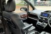 Toyota Voxy 2.0 Wagon AT PUTIH Dp 15,9 Jt No Pol Genap 15