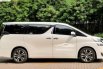 Toyota Vellfire 2.5 G Van Wagon ATPM 2019 Putih Km 20 Rb Dp 25,9 jT No Pol Genap 3