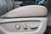 Kia Grand Sedona 2.2 CRDI Diesel Sunroof AT Facelift 2018 Pakai 2019 Putih 13