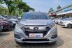 Super terawat HONDA HRV 1.8 PRESTIGE FACELIFT AT MATIC 2018 ABU-ABU 1