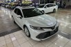 Toyota Camry 2.5 V 2021 Putih 1