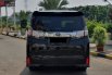 Toyota Vellfire ZG AT 2016 Hitam 7