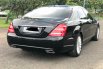 Mercedes-Benz S-Class 300  2011 Hitam 6